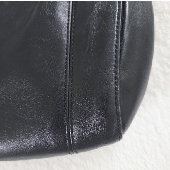 Coach ✨️ Black Leather Crossbody Bag - Picture 10 of 12